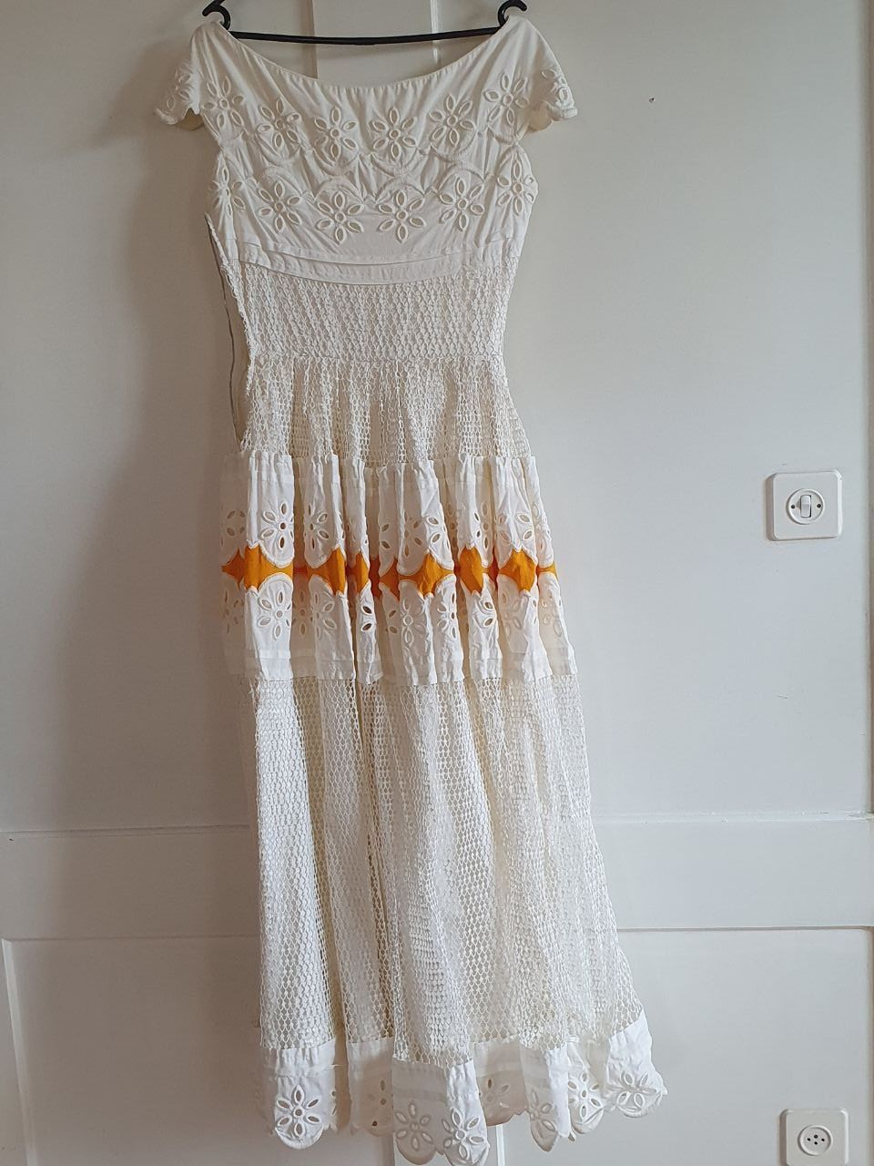 Kleider: Edles Vintage Kleid, 38 – Gebraucht aus Beromünster von Balibon 4