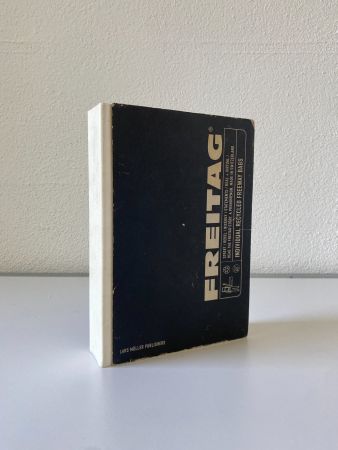 Freitag «Individual Recycled Freeway Bags» Buch 2001