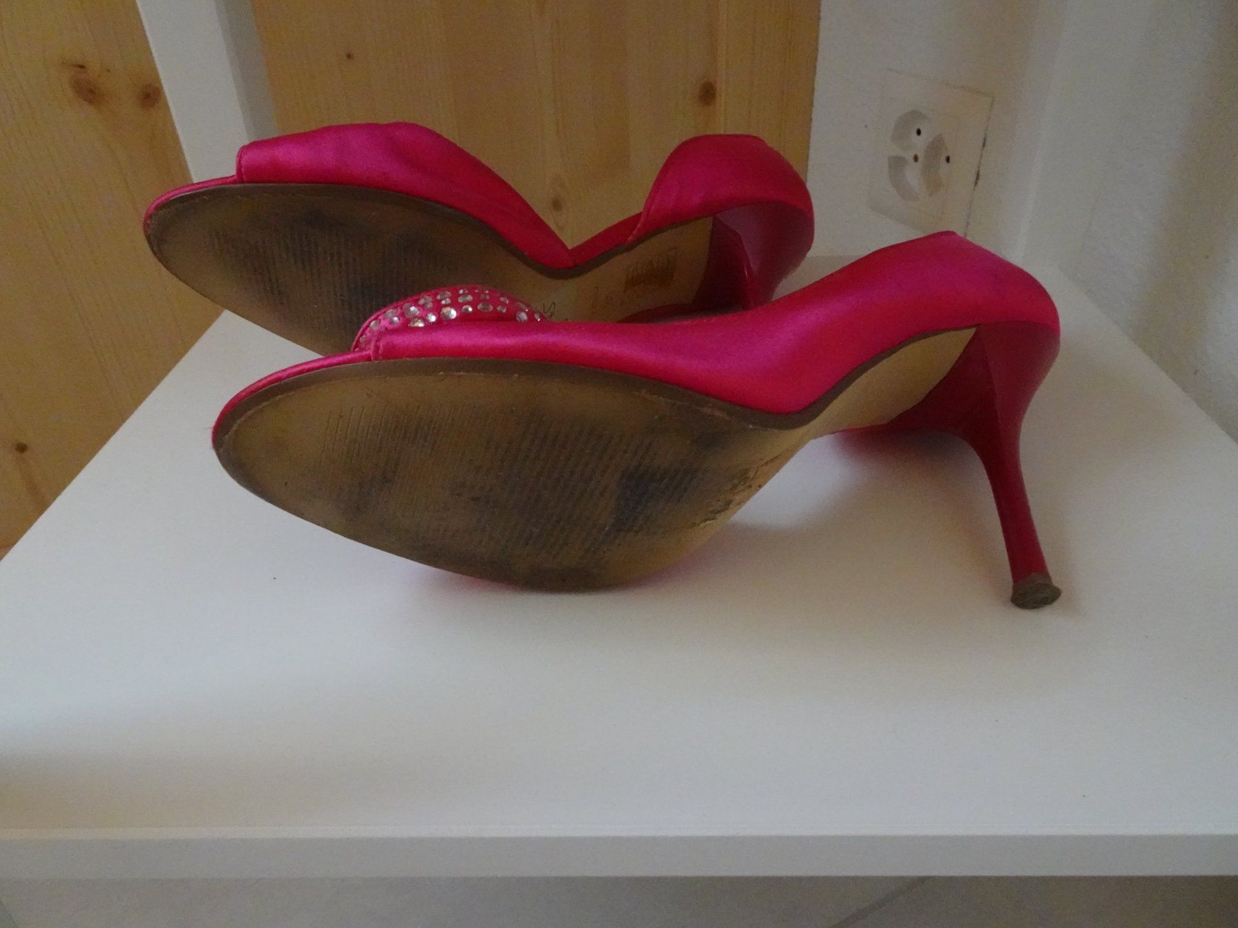 Dune London Scarpe da donna: Wunderschöner pinker, edler Pumps von DUNE Gr. 36 - 240835 – Usato da Küssnacht am Rigi venduto da Schuhe-Secondhand 4