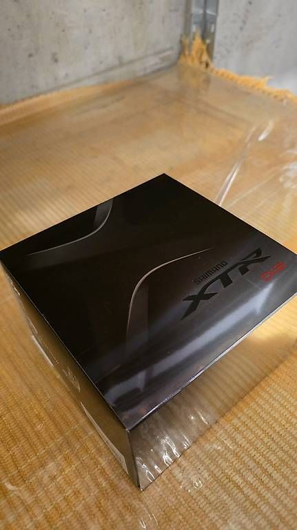 Pezzi di ricambio: Shimano XTR DI2 Umwerfer  – Usato da Oftringen venduto da riky123 2