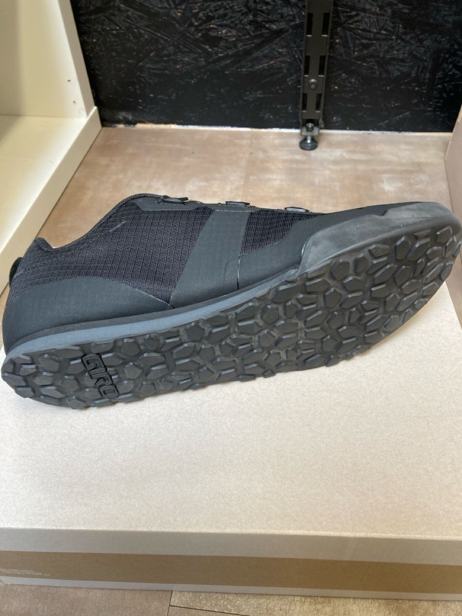 Giro Scarpe da uomo: Giro Tracker Bikeschuhe Grösse 44 – Nuovo e nell'imballaggio originale da Zürich venduto da Barspin 2