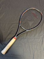 Yonex VCORE PRO 97, 330g, Griffgrösse 3