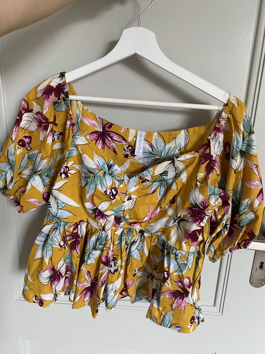 Top: Top mit Blumenmuster – Usato da Bern venduto da annth