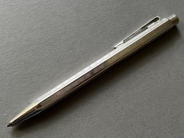 Caran d’Ache Ecridor Schreiber Chevron versilbert cs