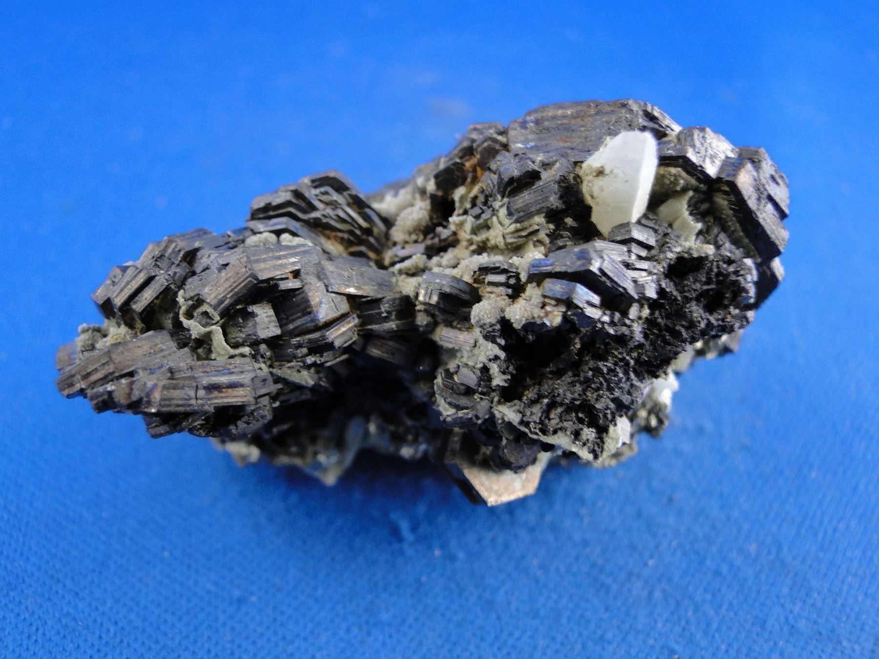 Minerali & Pietre curative: Pyrrhotit mit Quarz – Usato da Schinznach Bad venduto da Demerald 4