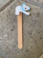 Buchzeichen aus Holz