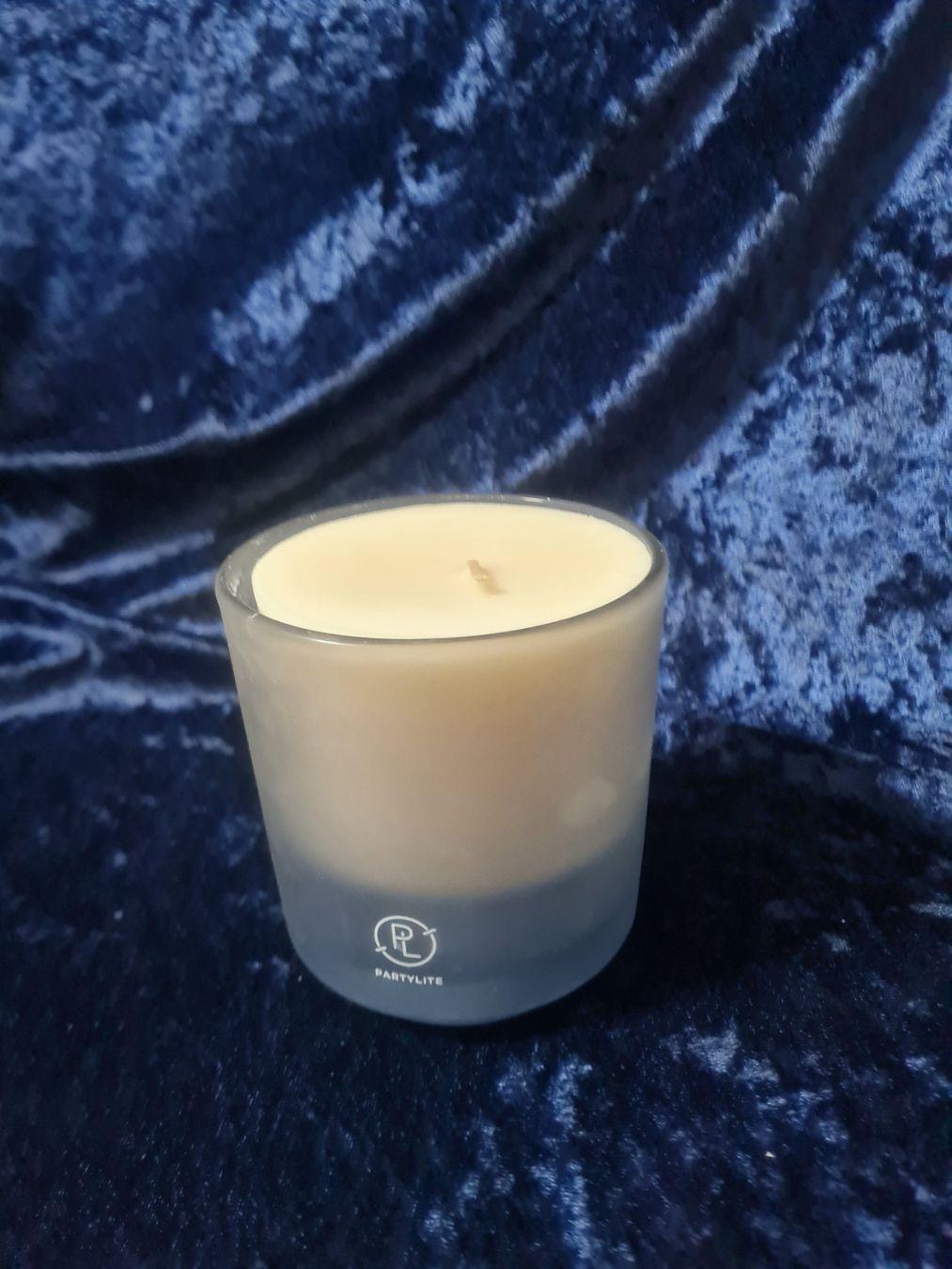 Partylite Candele: PartyLite - Duftwachsglas Ocean Lavender, Refillable – Nuovo e nell'imballaggio originale da Othmarsingen venduto da Kleibai