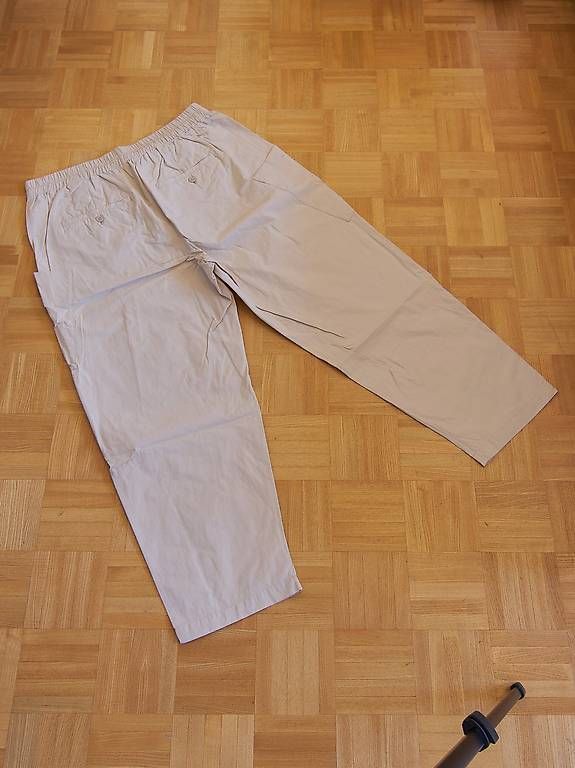 Pantaloni: COS Hose – Usato da Bern venduto da timoosiegenthaler 1