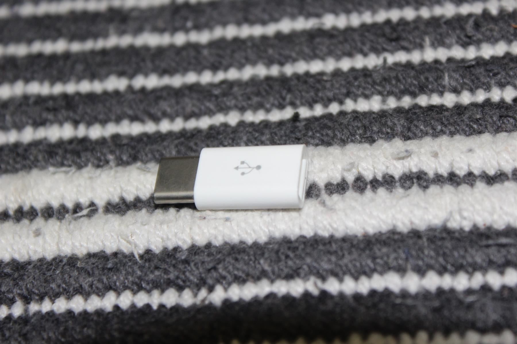 Lecteurs & Adaptateurs: 8-Pin Stecker Lightning zu Typ C USB-C – Neuf (Voir description) à Kirchdorf AG par Aarereussshop 5