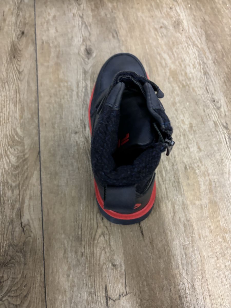 Fila Scarpe per ragazzi: Fila Schuhe – Usato da Wimmis venduto da Soccerfanshop 1