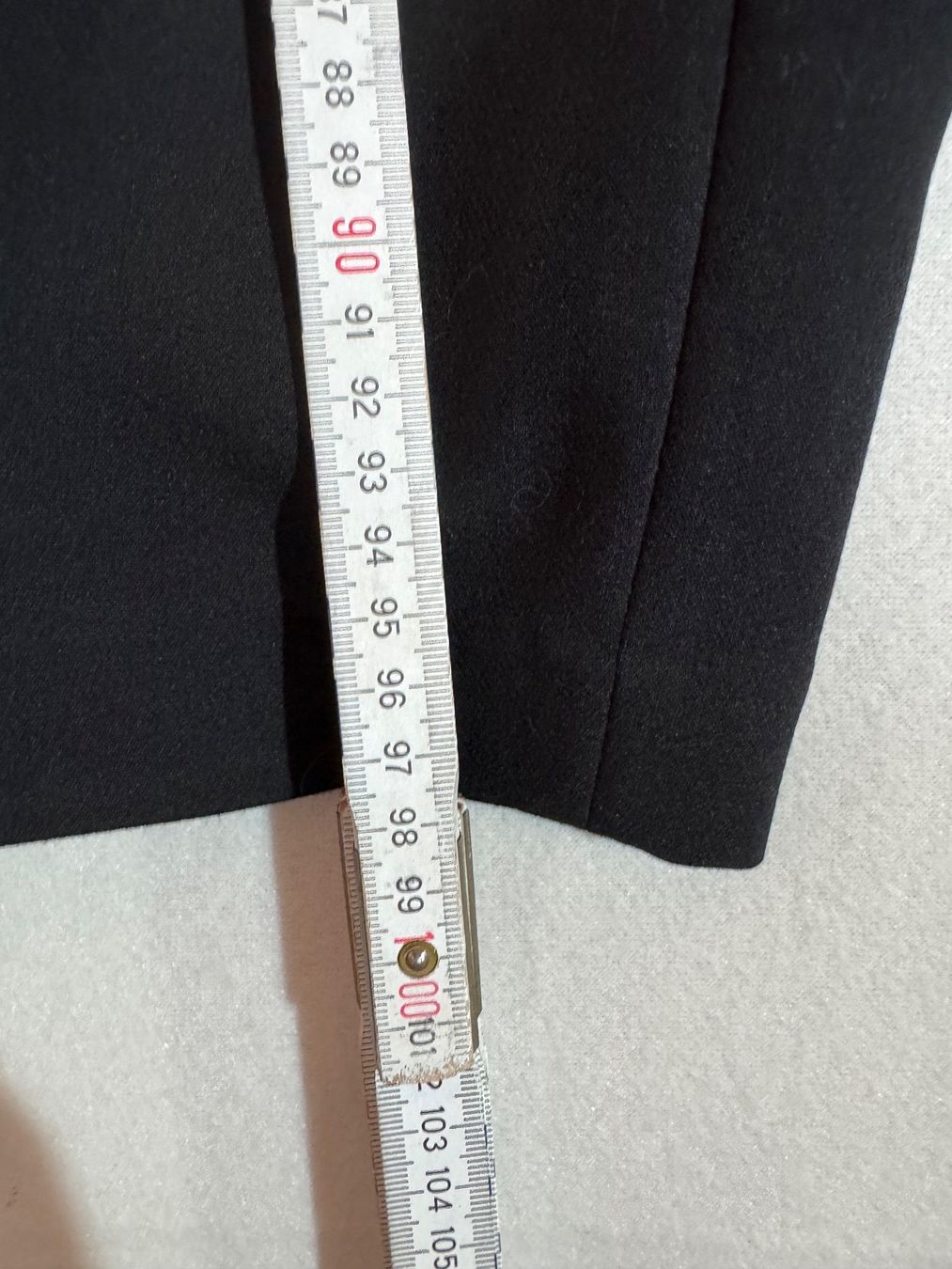 H&M Hosen: Schwarze Stoff Hose von H&M Gr. 38 – Gebraucht aus Grosswangen von second_hand_dress 3