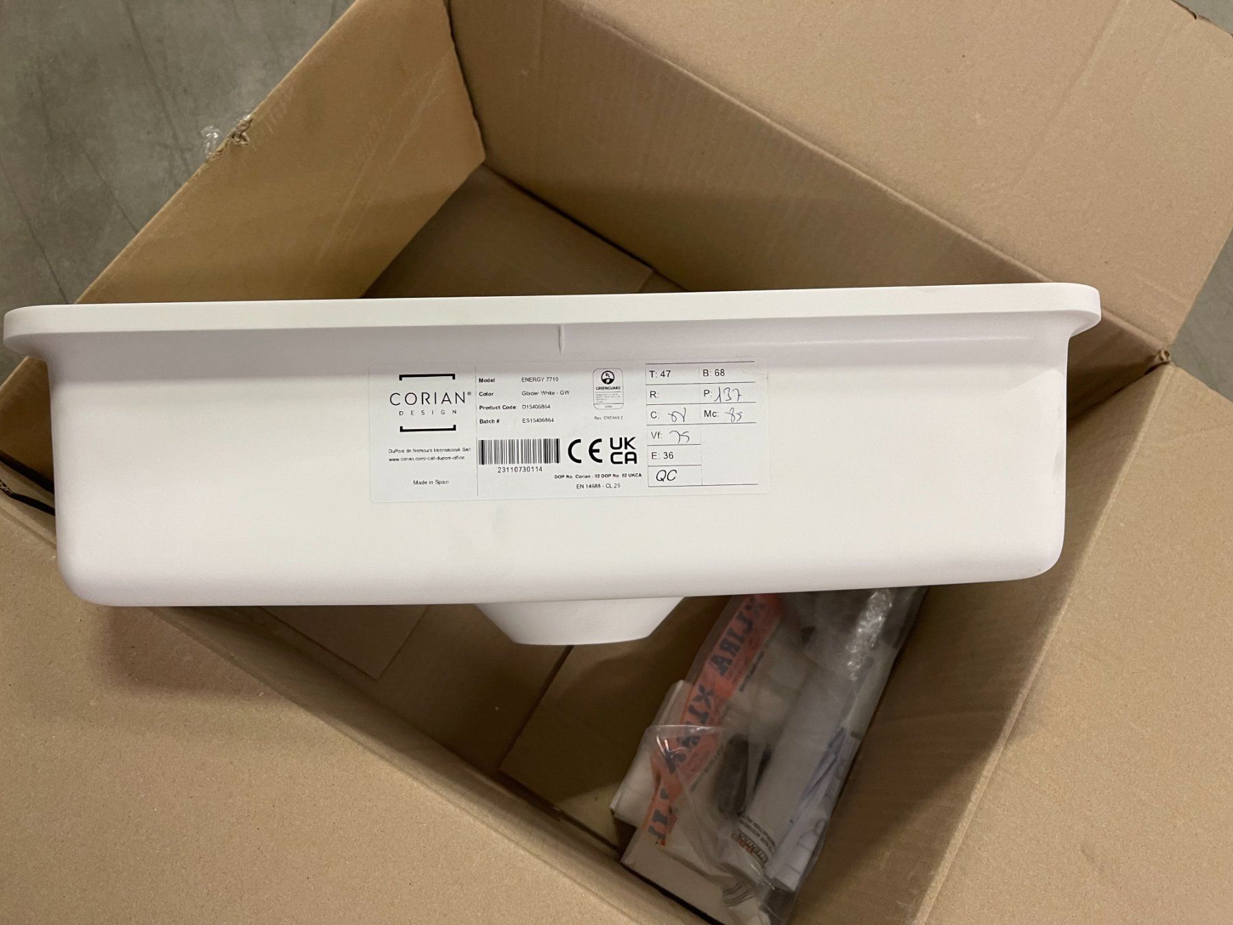 Lavabi & lavandini: Corian Waschbecken Glacier White 7710 – Usato da Liestal venduto da norwegian 4