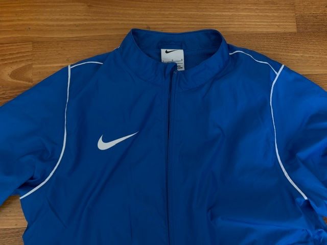 Giacche: Nike Trainingsjacke Gr 147-158 – Usato da Zürich venduto da lilizurich 3