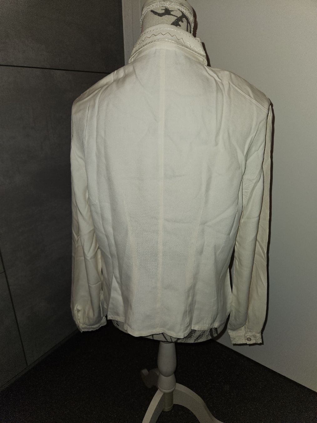 Camicette: Mondi Seidenbluse, Gr. 40, beige – Usato da Anwil venduto da tamoos 2
