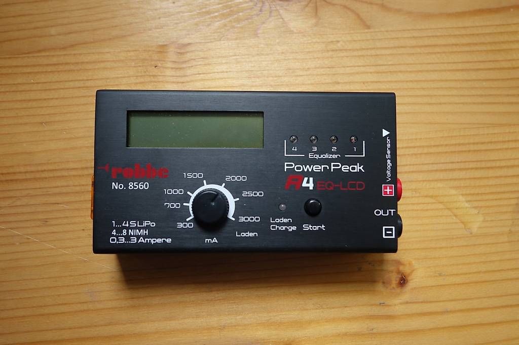 Robbe Accus, Chargeurs & Blocs d'alimentation: Multiplex Ladegerät AC/DC – D'occasion à Schlieren par EtienneGeistlich 3