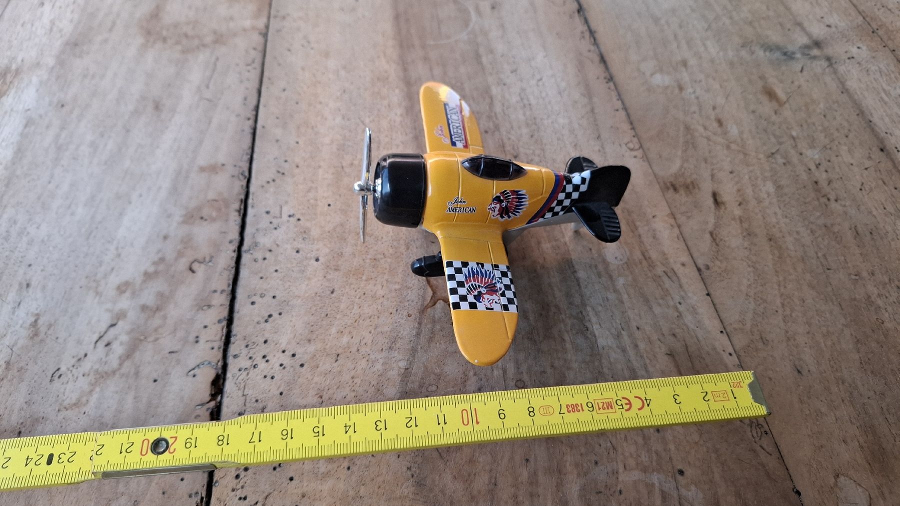 Spielzeuge: Kleines Spielzeug-Modellflugzeig – Gebraucht aus Zürich von witike 4