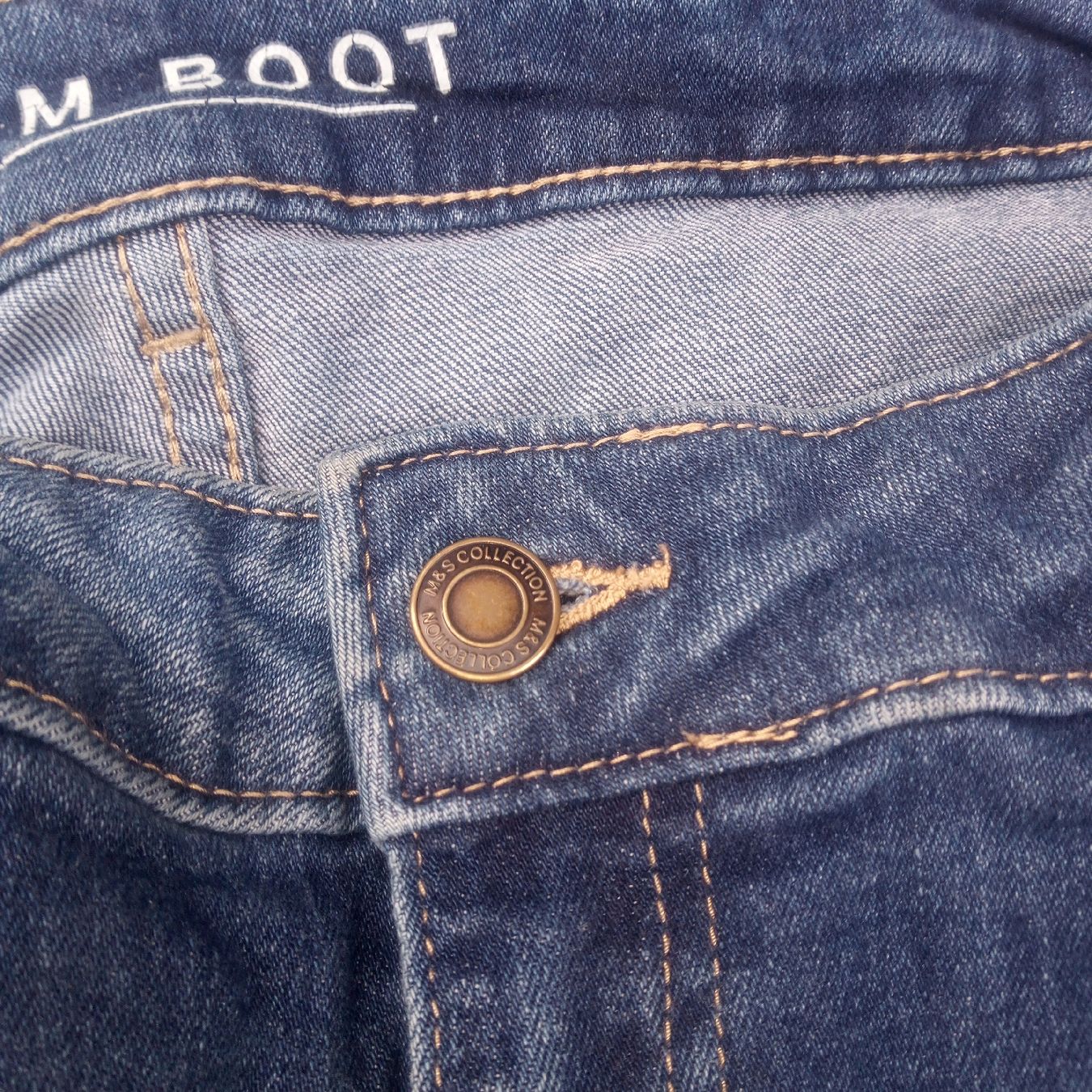 Jeans: M&S Slim Boot Jeans Grösse 44 – Usato da Luzern venduto da toenu23 8