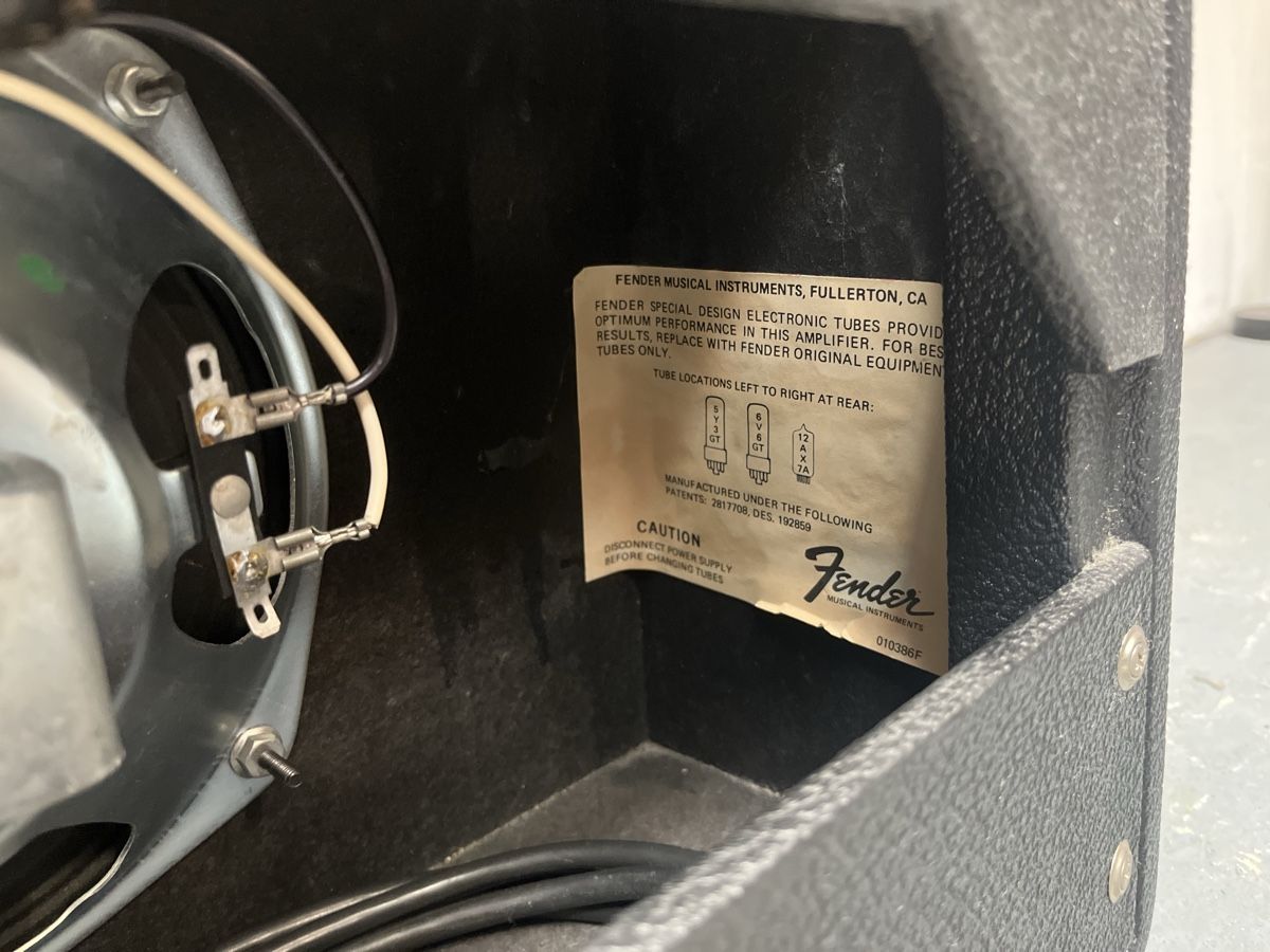 Fender Amplificateurs: Fender vintage Champ Silverface 1978 – D'occasion à Sierre par Prog_fazz 5