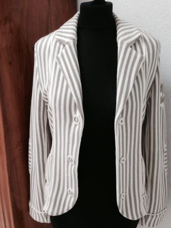 Blazer Jacke Oberteil 36 eiszeit creme/t