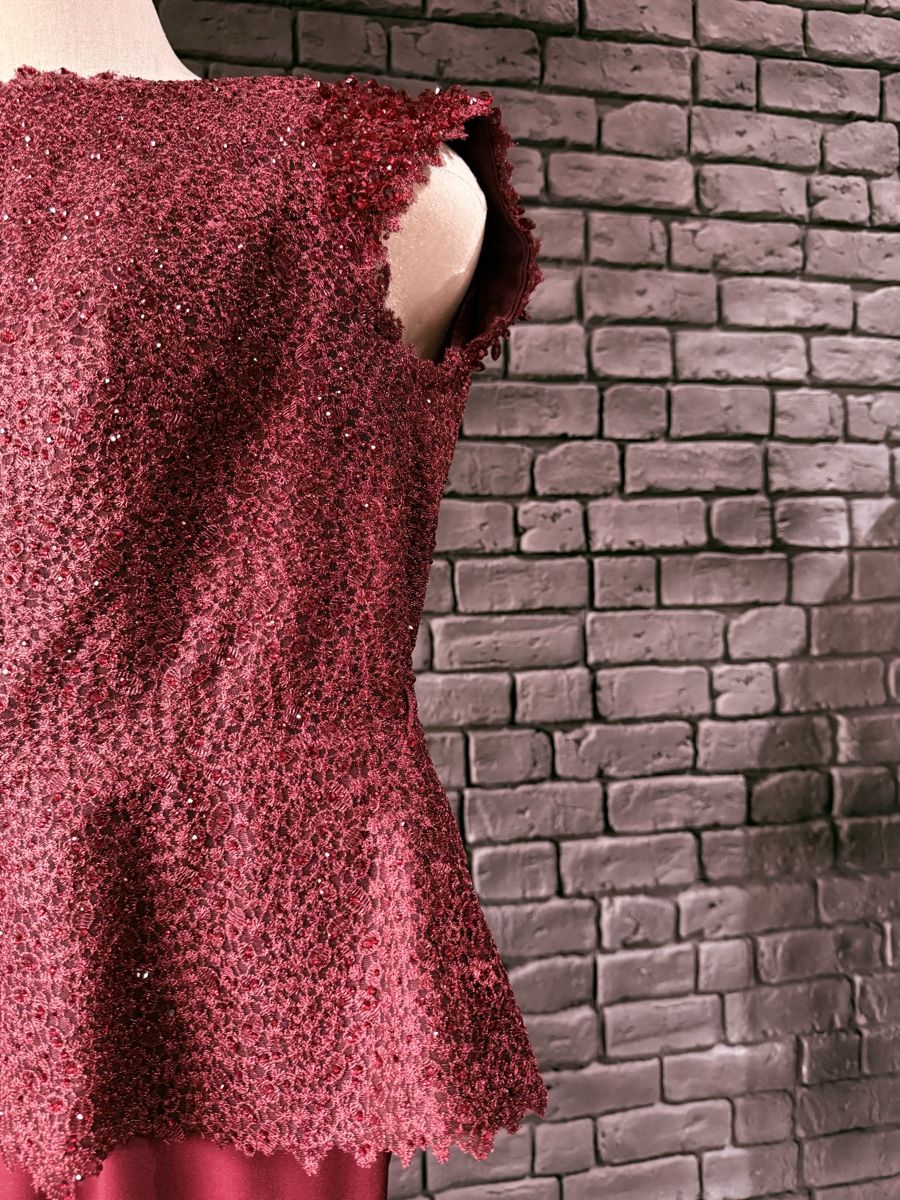 Vestiti: Robe – Usato da Bassins venduto da oal_q2gl 4