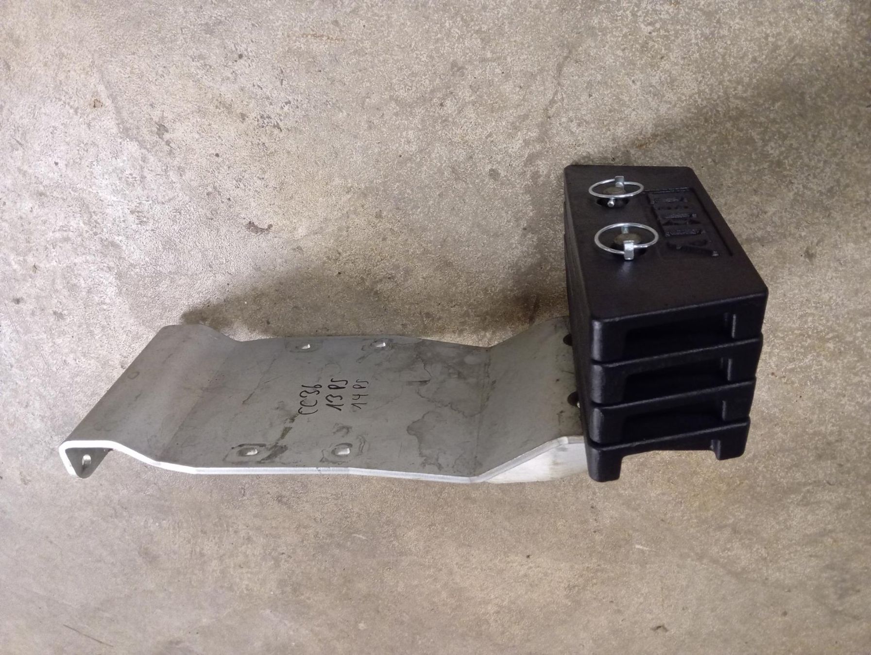 Aebi Autres pour métaux et serrurerie: Gewicht zu AEBI CC36 – D'occasion à Unteriberg par belltech 2