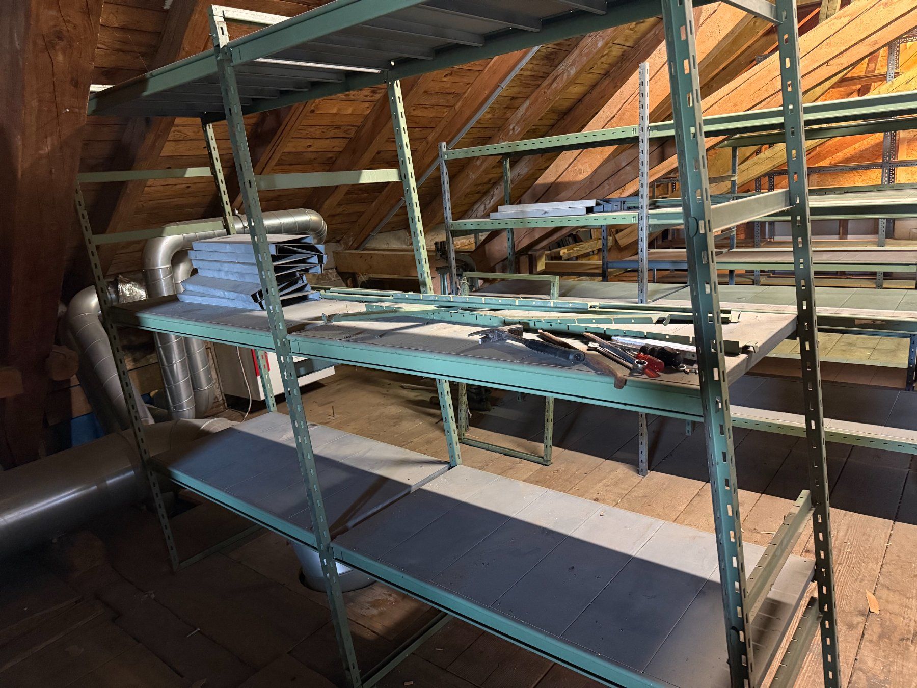 Scaffali: SCHWERLAST REGAL MINDESTENS 20 LAUFMETER – Usato da Rebstein venduto da art-design.auction 2