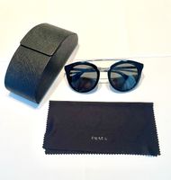 Lunettes de soleil Prada noires style aviateur avec étui