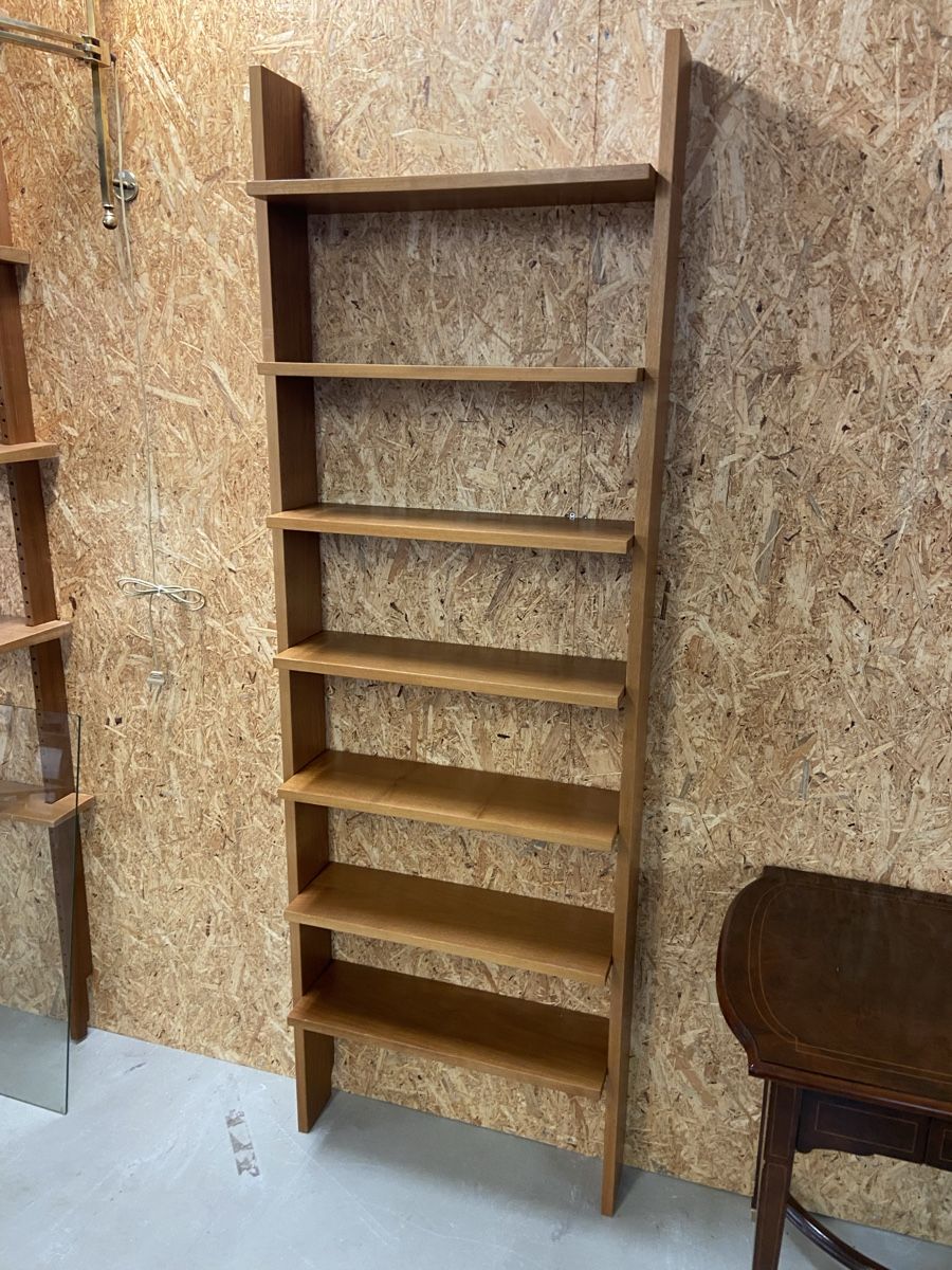 Scaffali: Vintage Bücherregal  – Usato da Niederhasli venduto da Fundus64