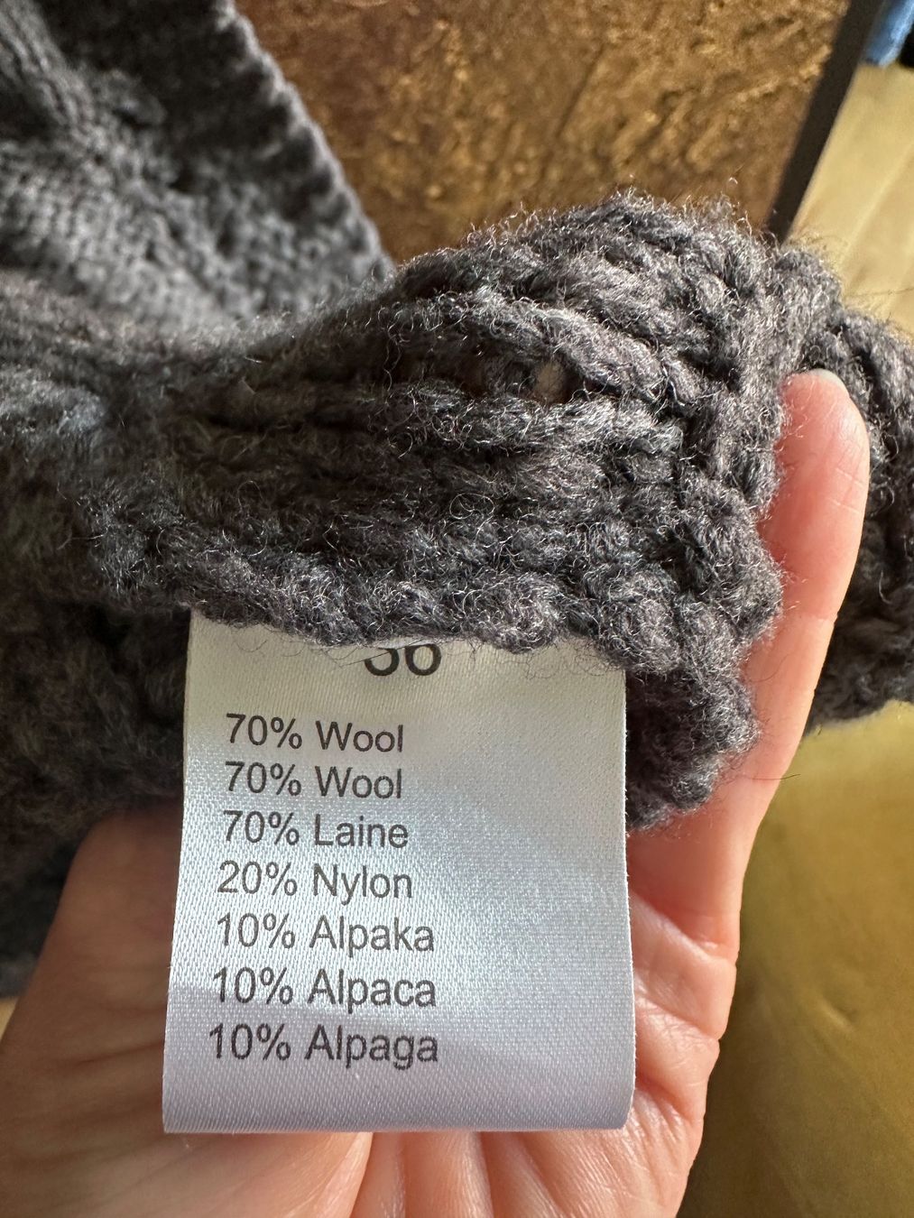 Giacche: Alpaca-Wolle Strickjacke, small, mit Hoody – Usato da Bern venduto da Yersinia03 3