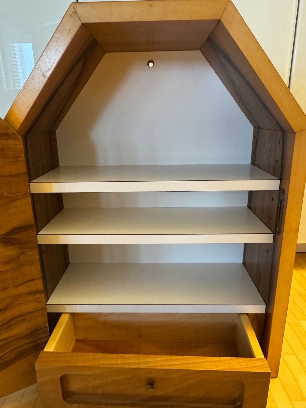 Armadi: Apothekenschrank – Usato da Kestenholz venduto da cvx_889vv 2