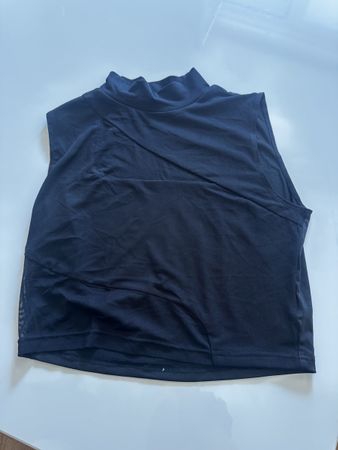 Schickes, leicht transparentes Shirt