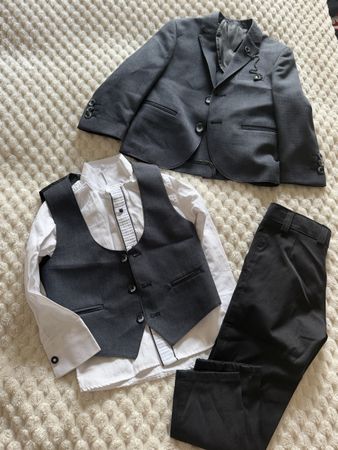 Ensemble costume 3/4 ans garçon noir et bleu  neuf