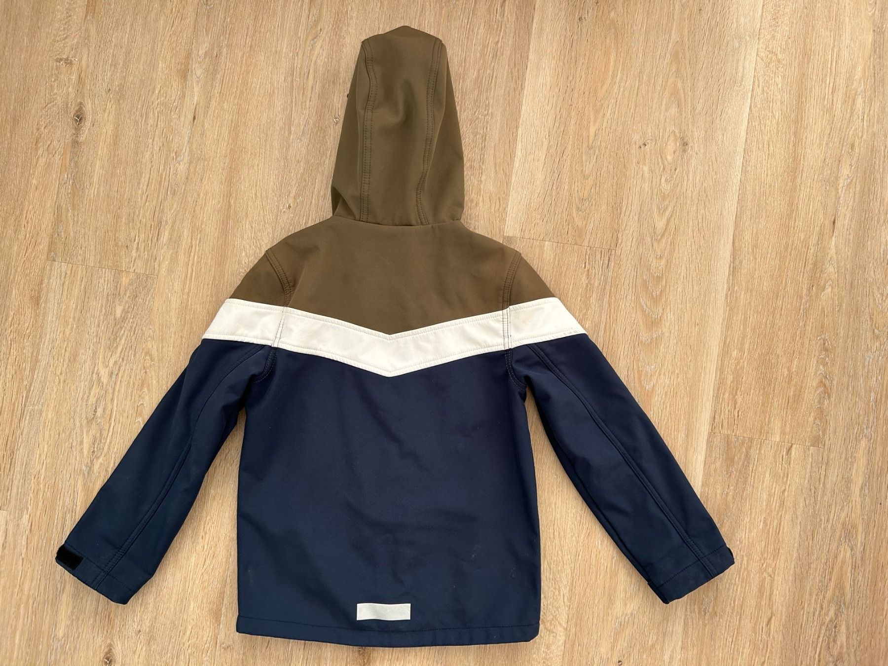 C&A Giacche & Cappotti: Softshelljacke Grösse 128 – Usato da Zumikon venduto da meter03 1