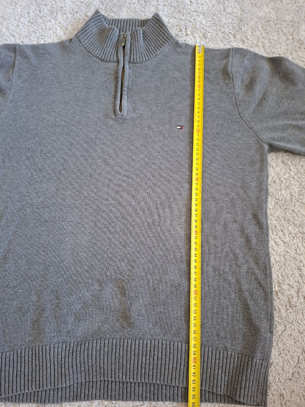 Tommy Hilfiger Maglioni & Felpe: Pull 1/4 zip Tommy Hilfiger gris fermeture éclair taille XL – Usato da Renens VD venduto da ser_j2fn 2