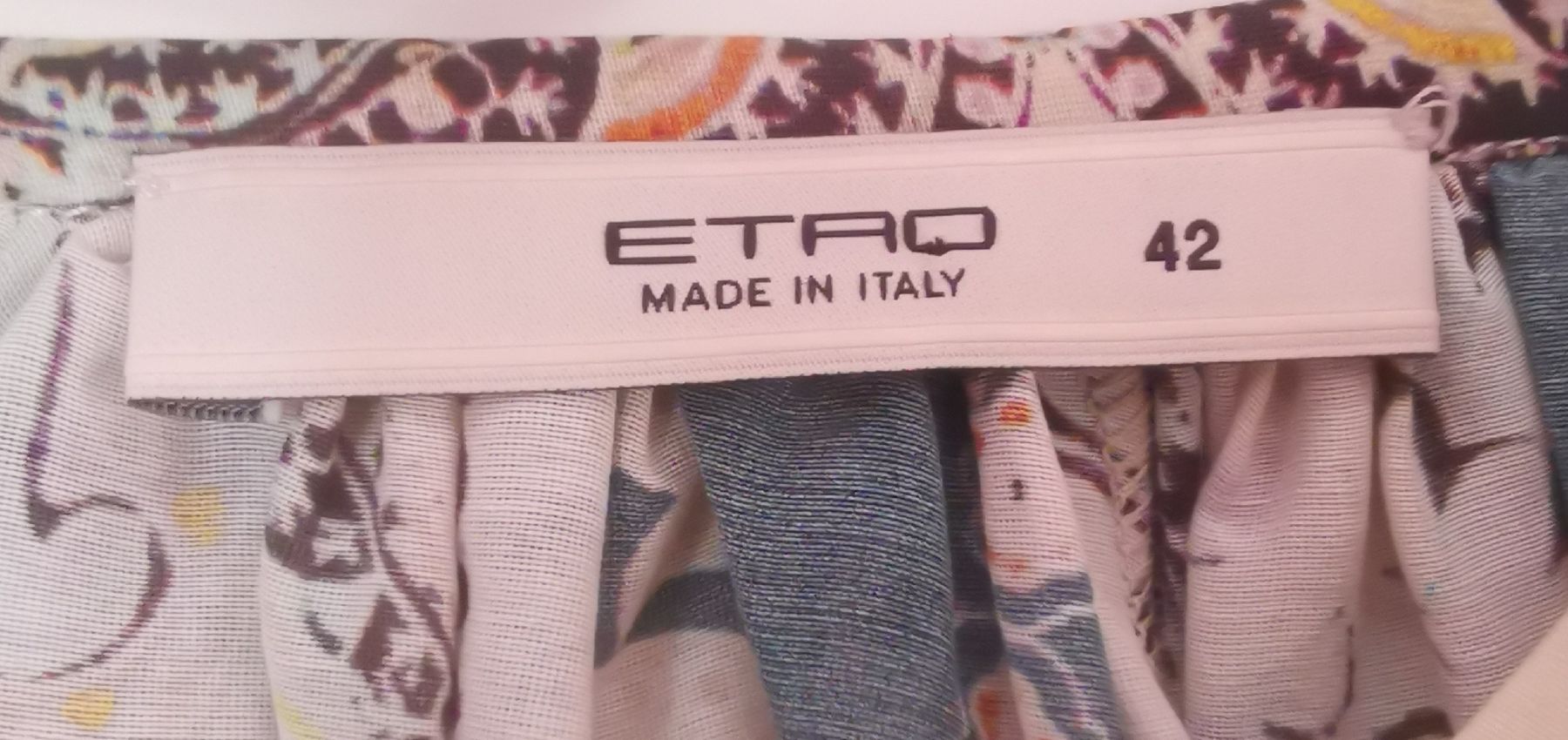 Etro Camicette: Etro Bluse, Neupreis um Fr. 480 – Nuovo (secondo la descrizione) da Uerikon venduto da pink_flamingo 5