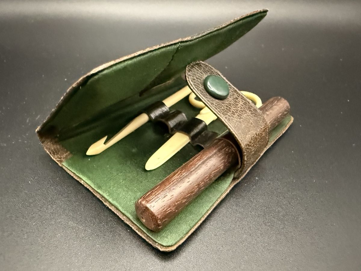 Unghie finte: Vintage Maniküre-Set – Usato da Lamone venduto da LaCantinaMagica 3