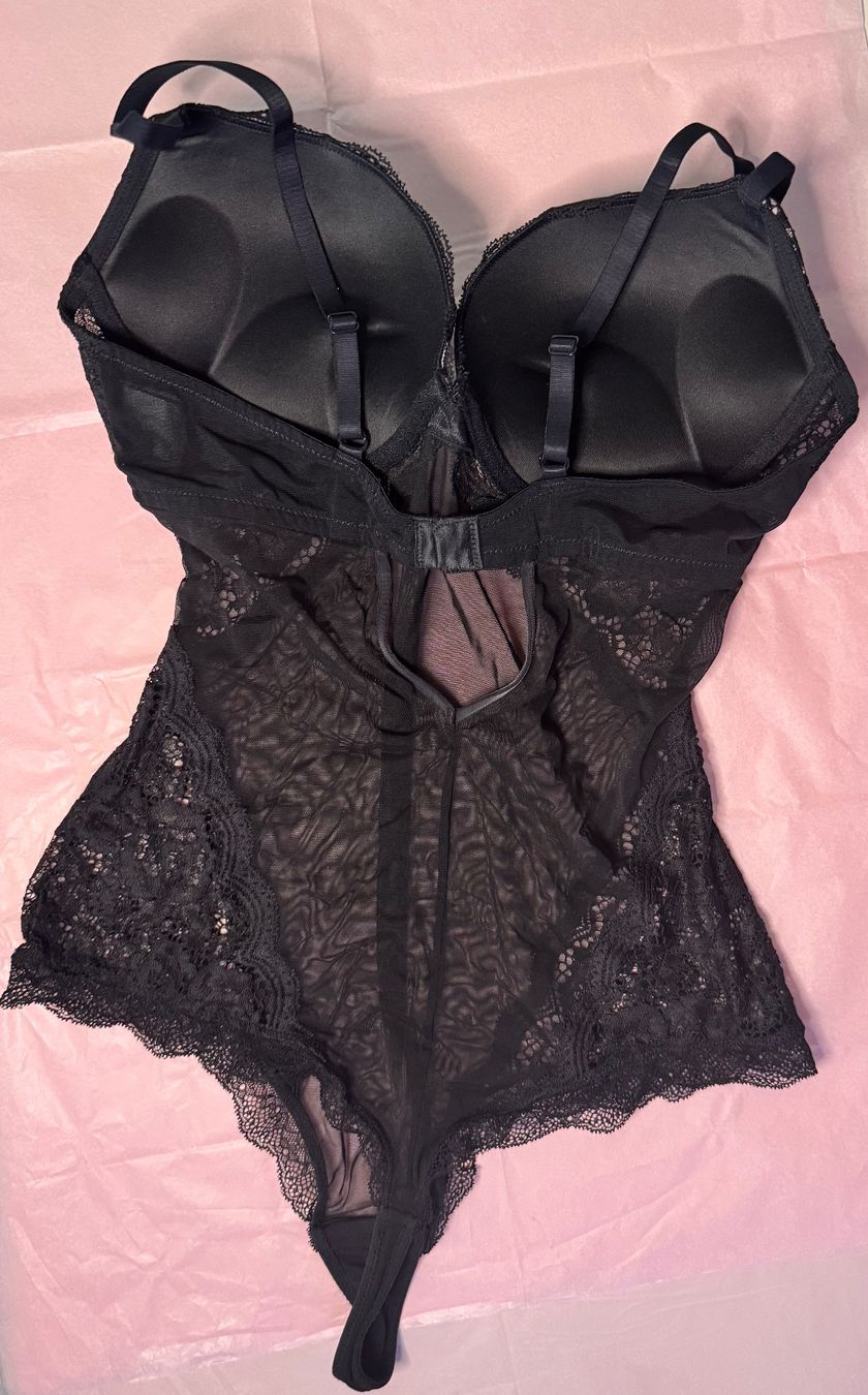 Altra biancheria intima: Schwarzer Spitzenbody mit Push-Up Gr. 80C – Nuovo e nell'imballaggio originale da Emmen venduto da t_a_n88x 2