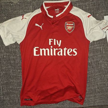 Originales Arsenal Trikot in Grösse S