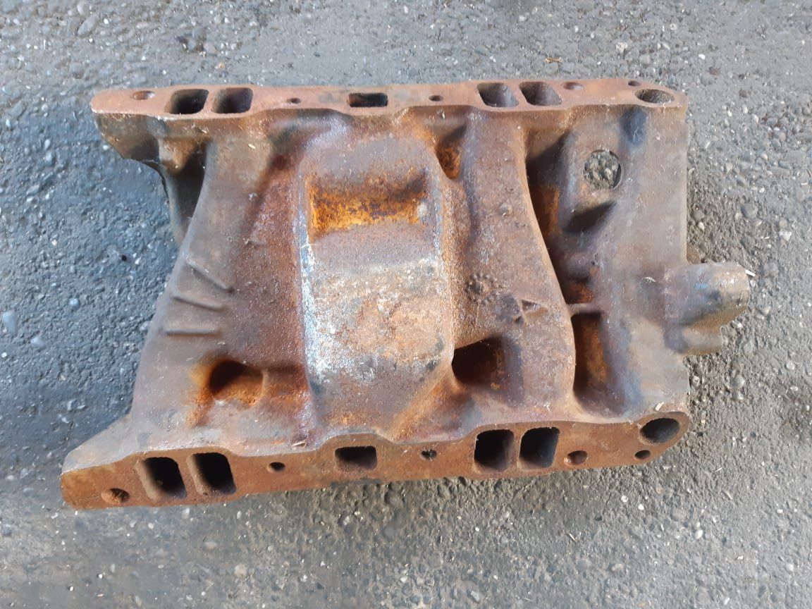 Pontiac Alle Autoersatzteile: Ansaugspinne GM Pontiac 400cu Motor – Gebraucht aus Niedergösgen von usc_8fsx 2