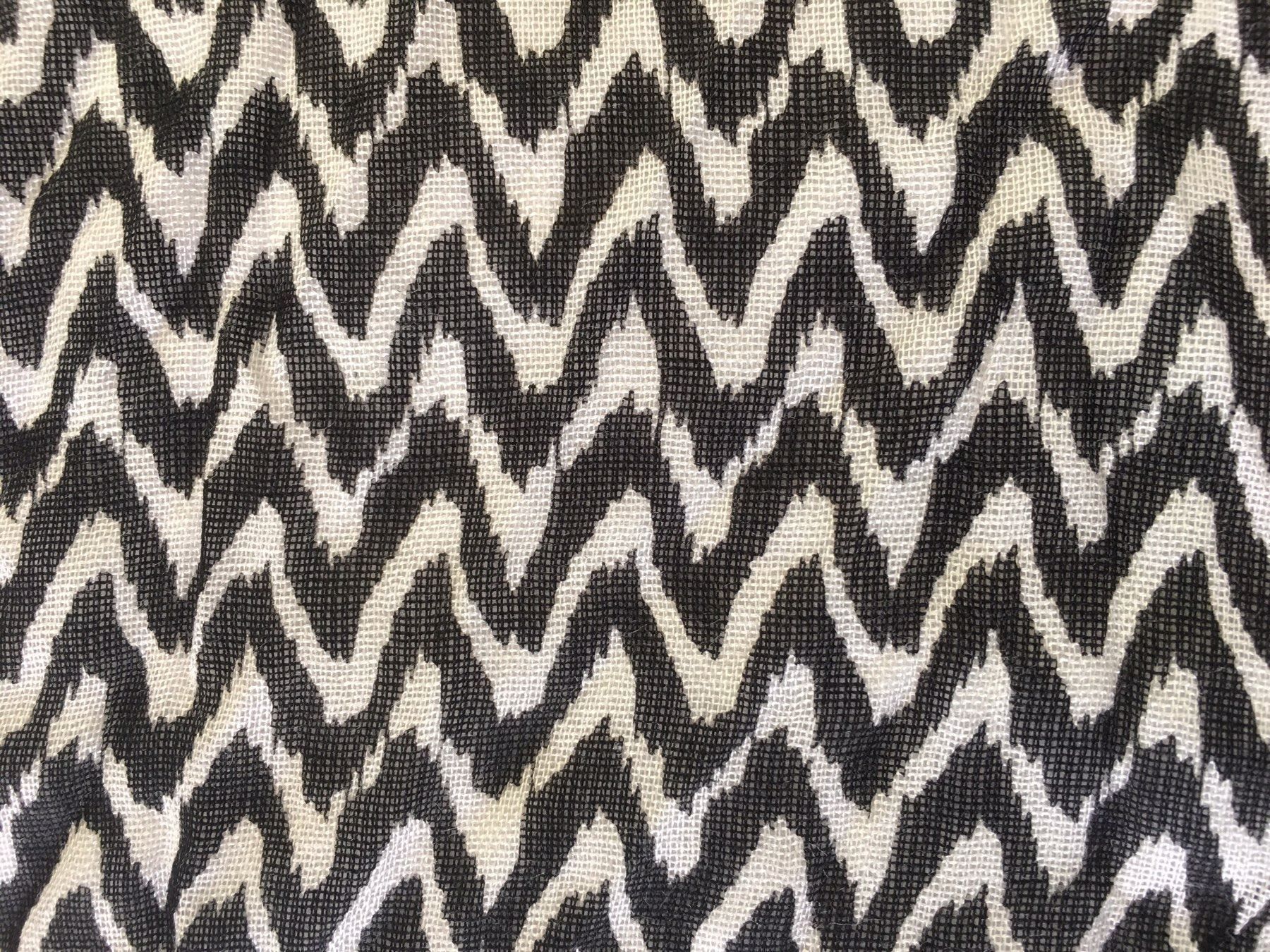 Foulard & Sciarpe: SCHAL SCHWARZ WEISS - FABRIKNEU – Nuovo e nell'imballaggio originale da Honau venduto da sainj 1