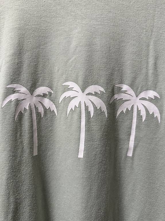T-shirt: PalmenShirt – Usato da Zürich venduto da cha_7n8s 1
