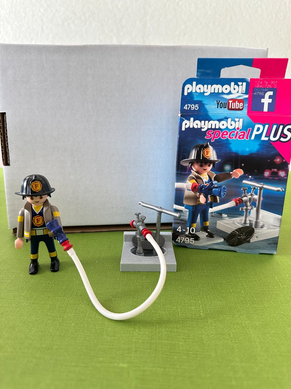 Playmobil Giocattoli: Playmobil 4795 Feuerwehrmann mit Hydrant – Usato da Boppelsen venduto da KASIBO