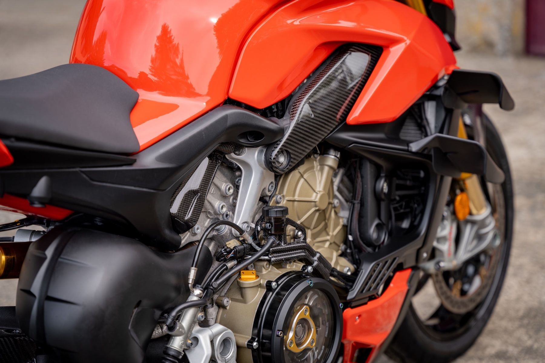 Ducati Strada: Ducati Streetfighter V4S – Usato da Donneloye venduto da Jad_tui 6