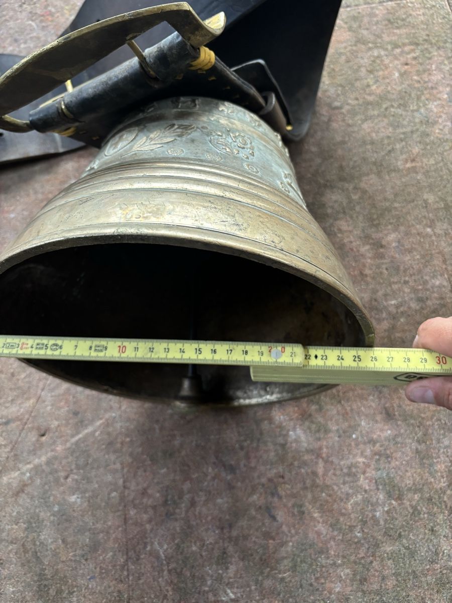 Glocken & Treicheln: Glocke – Gebraucht aus Kägiswil von Megafi56 8