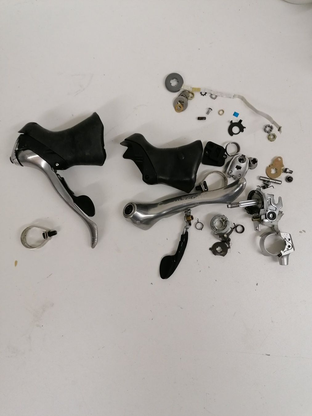 Pezzi di ricambio: Shimano 6510 Schalthebel L+R – Difettoso da Luzern venduto da Cado12