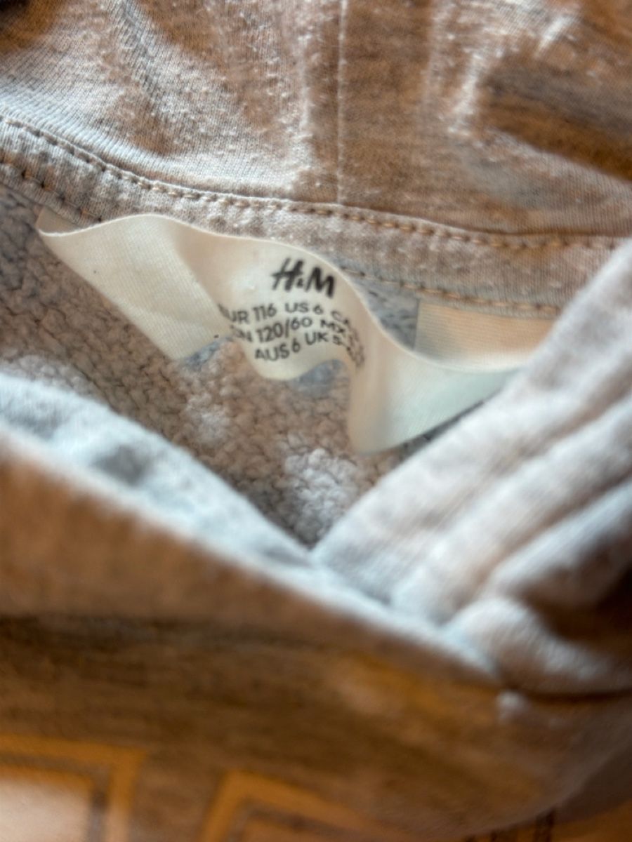 H&M Ensembles: Minnie Maus Set grau Grösse 116 H&M – D'occasion à Wolfwil par net_cg5m 3