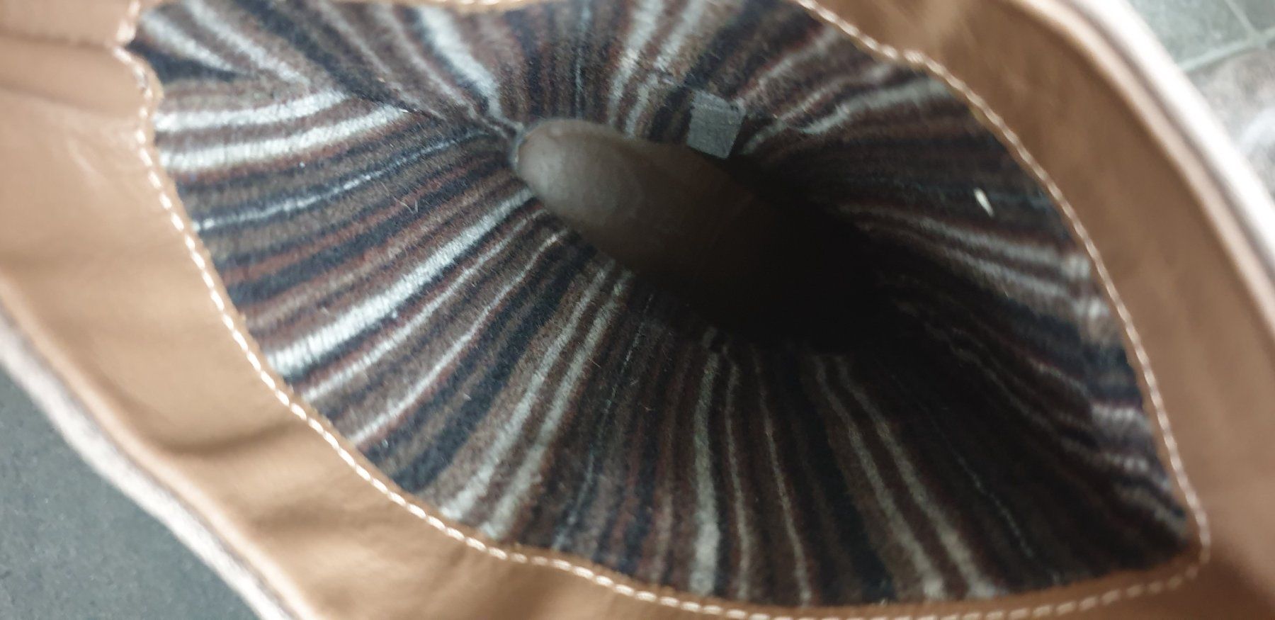 Scarpe da donna: Halbhohe Stiefeletten, Gr. 36 – Usato da Basel venduto da Luzora 6