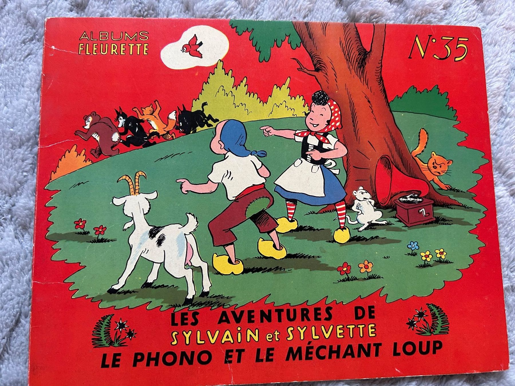 Fumetti: LES AVENTURES DE SYLVAIN ET SYLVETTE – Usato da Genève venduto da zonzon9351