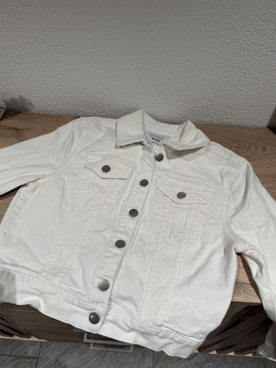 Na-kd Giacche: Weisse Jeansjacke – Usato da Regensdorf venduto da angie2810 2