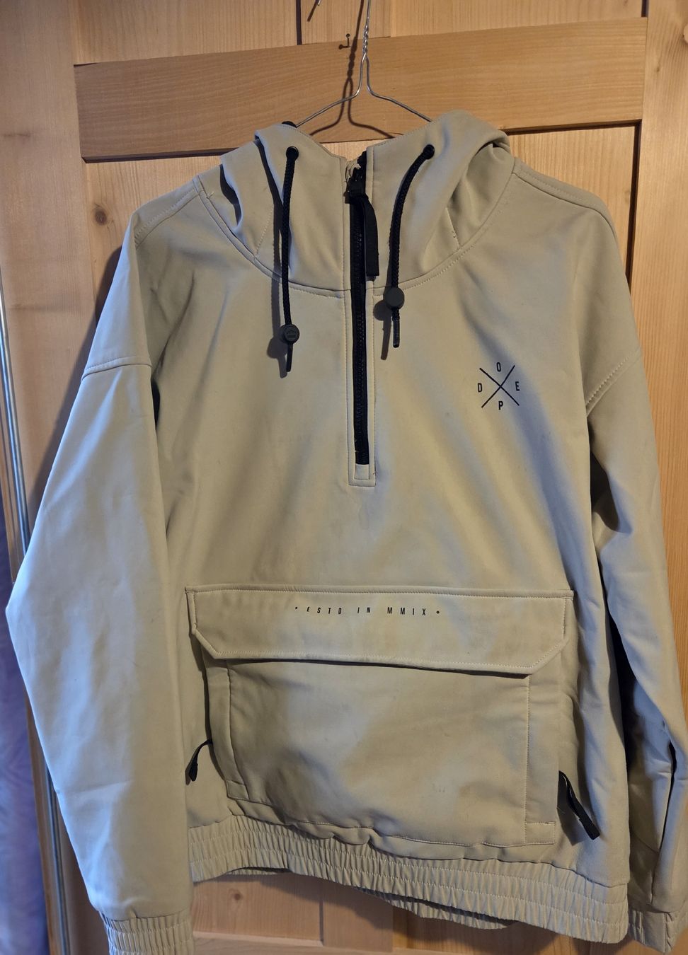 Dope Giacche: Veyte Dope Snow neuve M – Nuovo (secondo la descrizione) da Les Mosses venduto da EKKEN 4